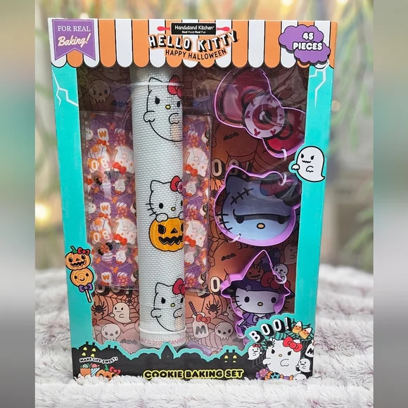 Hello Kitty Cookie Baking Set - Picture 5 of 6